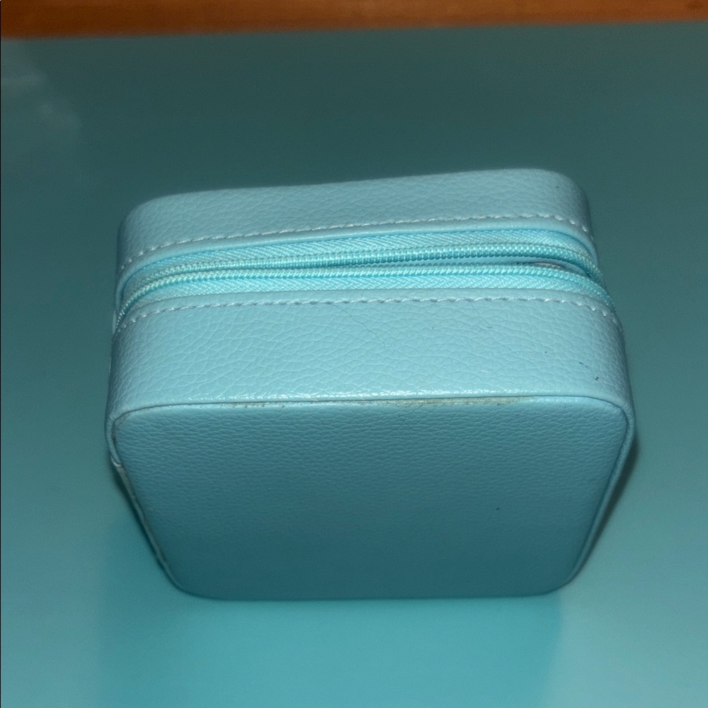 Turquoise Jewelry Box - Picture 3 of 3
